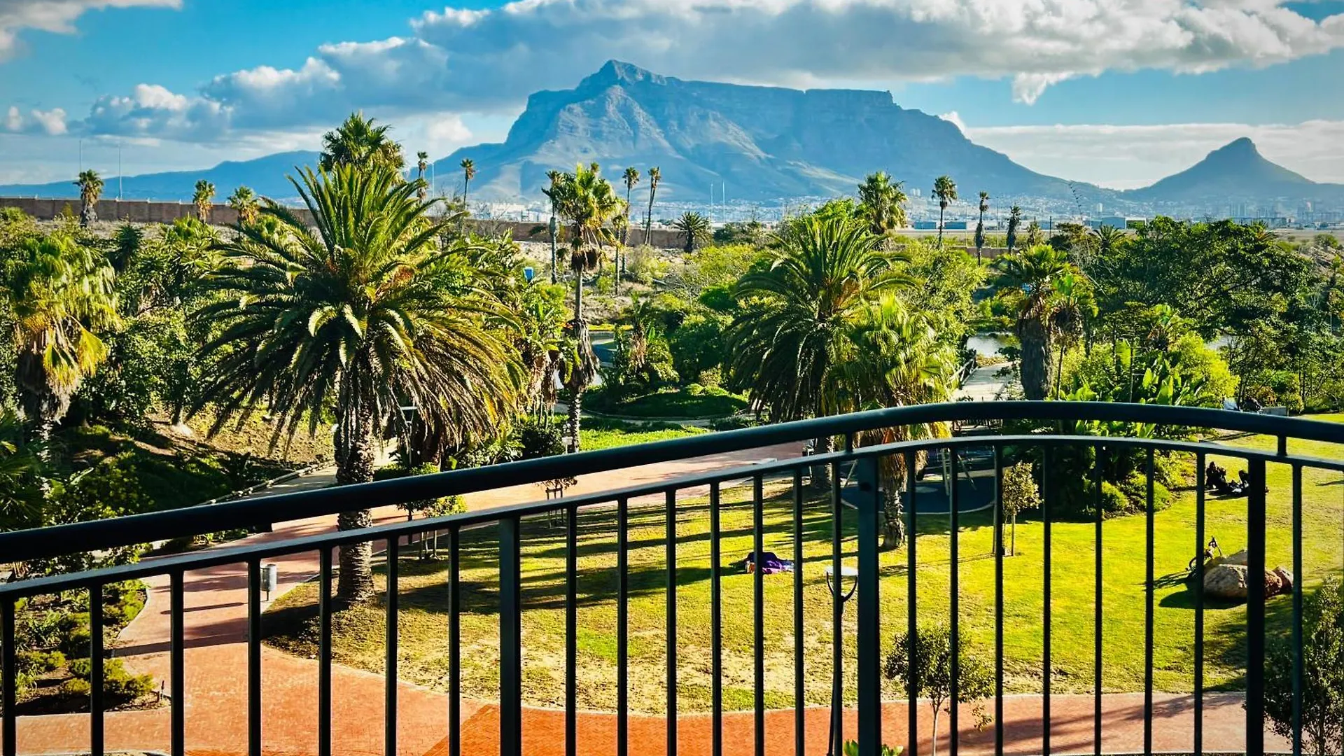 Aparthotel Zals Luxury -On Park Century City Cape Town