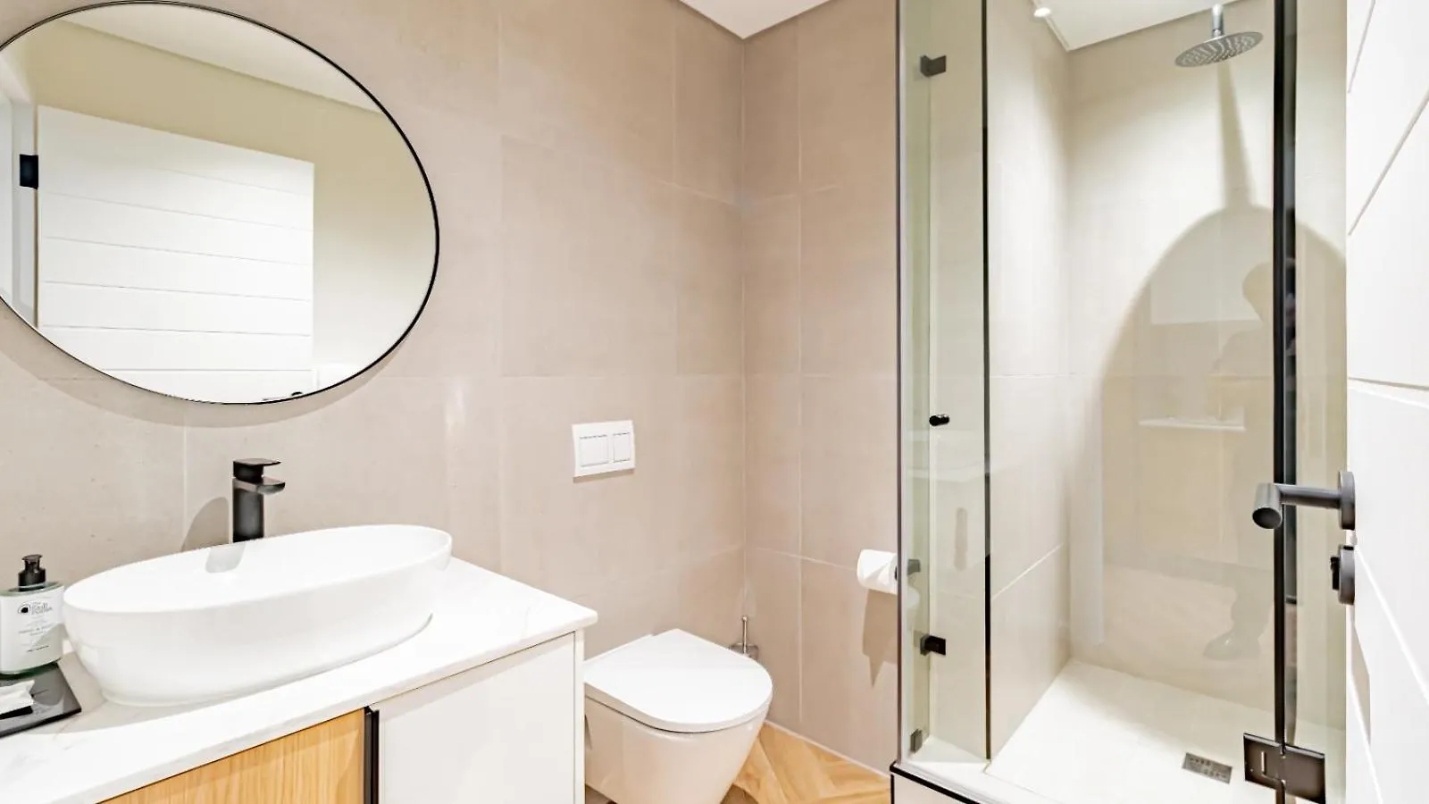 Zals Luxury -On Park Century City Cape Town South Africa